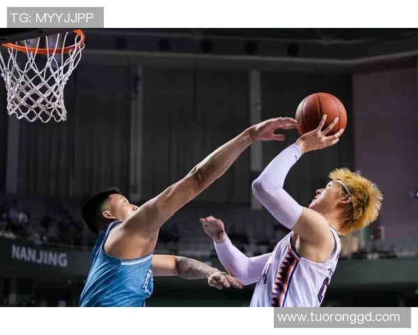 南京篮球队荣登速度排行榜首位引领全国篮球新潮流