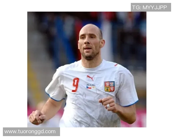 捷克足球明星盘点：那些在国际赛场上闪耀的传奇球员