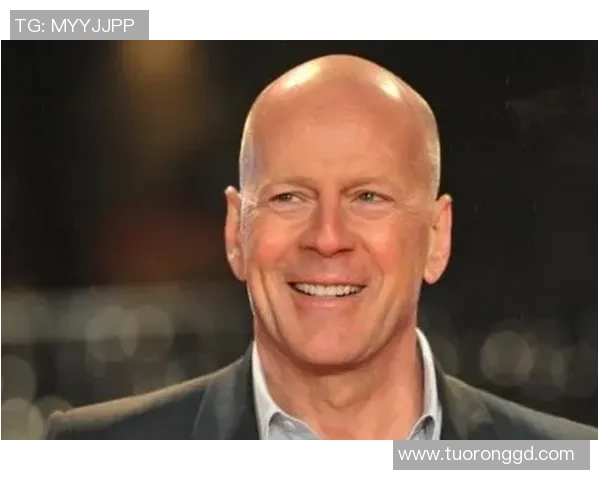 撞脸哪个足球明星更具魅力与风格让我们一起探讨一下吧