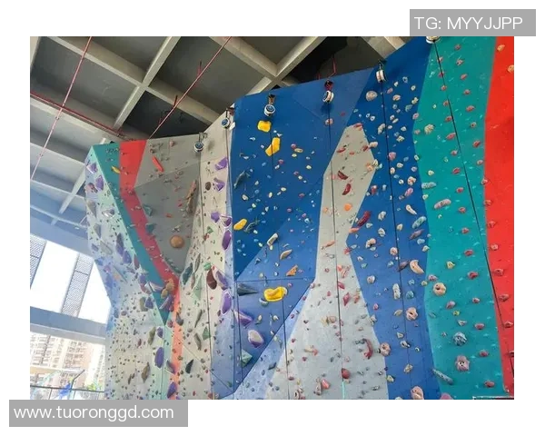 攀岩巨献：探秘西安攀岩队的节奏